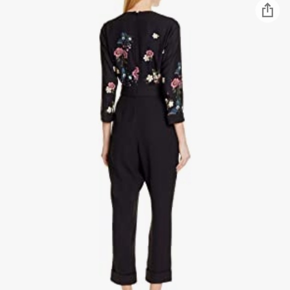 Ted Baker
ELEAANN Oracle Turn Up Hem Jumpsuit - Picture 2 of 11